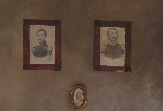 These portraits hint at a family history.