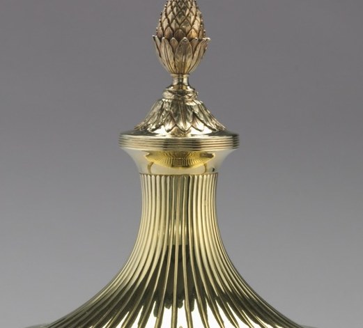 Vertical ridges that create a sense of elegance and direct the eye upwards towards the finial.