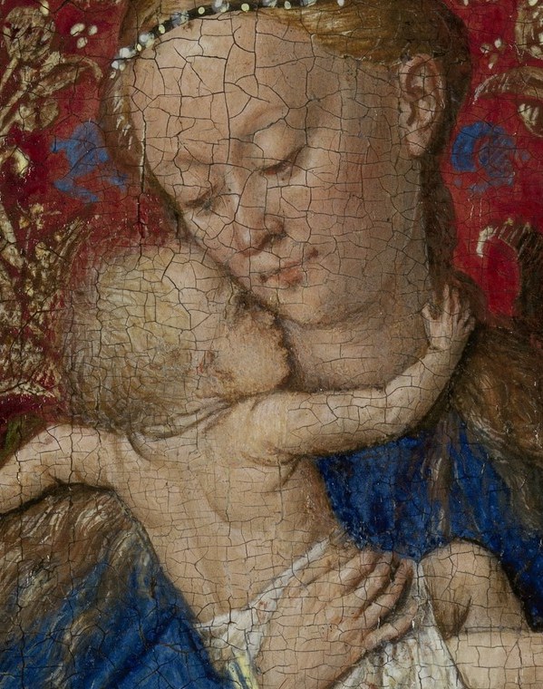 Every detail quietly underscores Mary's role as mother and queen.
