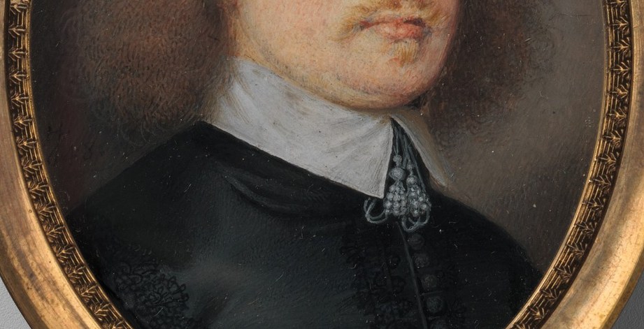 The lace collar was the luxury of the Royalist court.