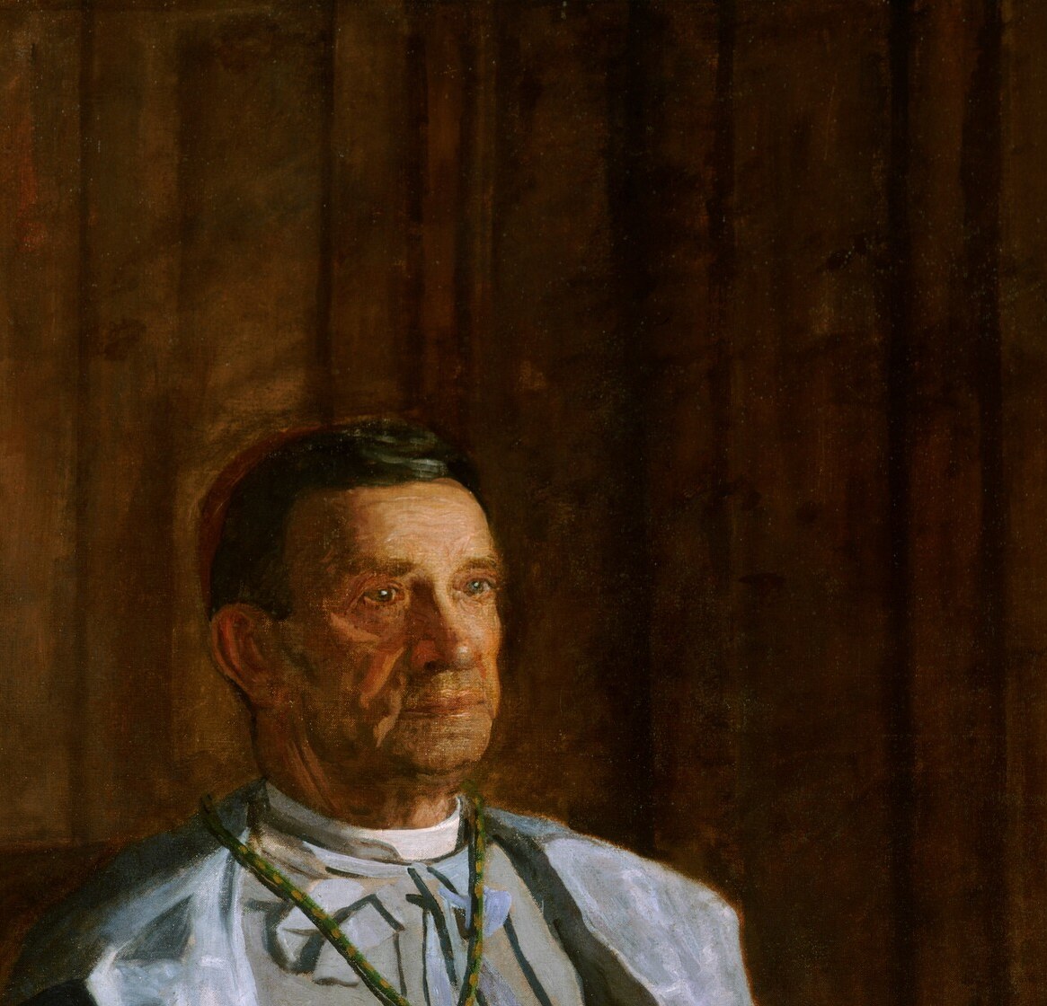 See the strong light from the upper left, sculpting his face.