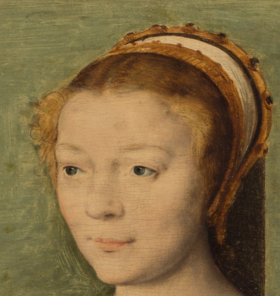 Anne de Pisseleu was twenty-seven when she sat for this.