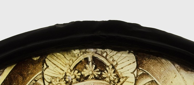 This crown belongs to a grieving father.