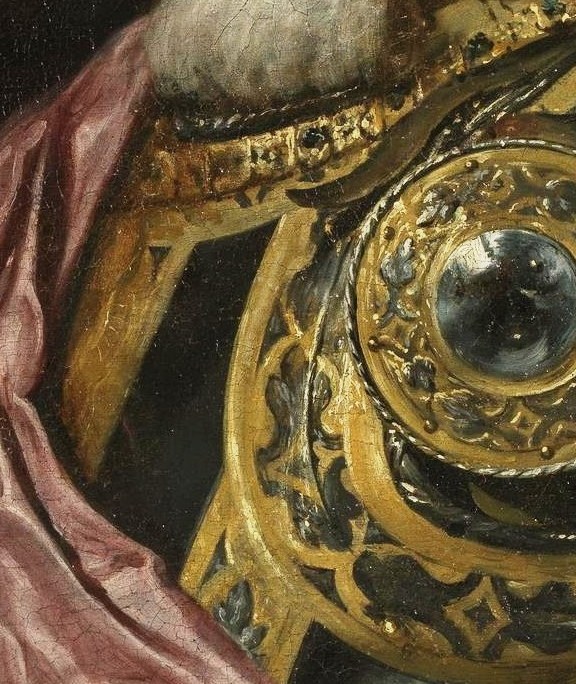 This ornate chestplate shows his status.