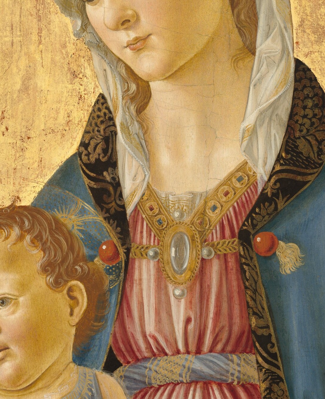 The child gazes subtly outward toward the viewer, a signature Bellini device that collapses the boundary between devotion and personal encounter