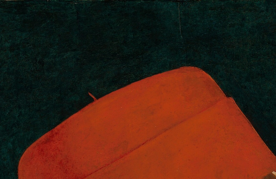This red cap is a Ferrarese status symbol.