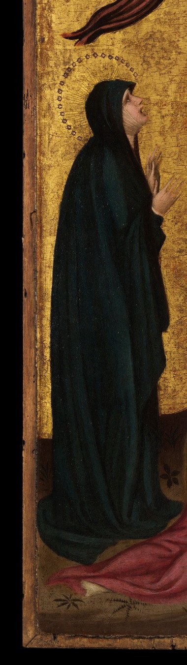 The deep indigo cloak absorbs light and signals mourning; her rigid upright stance against the gold background conveys restrained, inward grief.