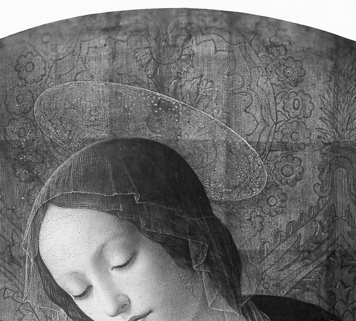 The calm, idealized face is the devotional anchor; her downward gaze draws the eye to the Child below.