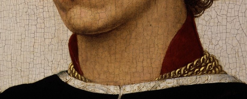 The gold chain marks a noble rank he had to fight for.