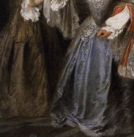 His leading lady's dress dissolves into a dream.