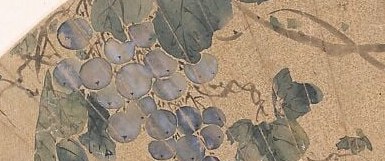 Grapes, too, symbolize abundance in Chinese art.