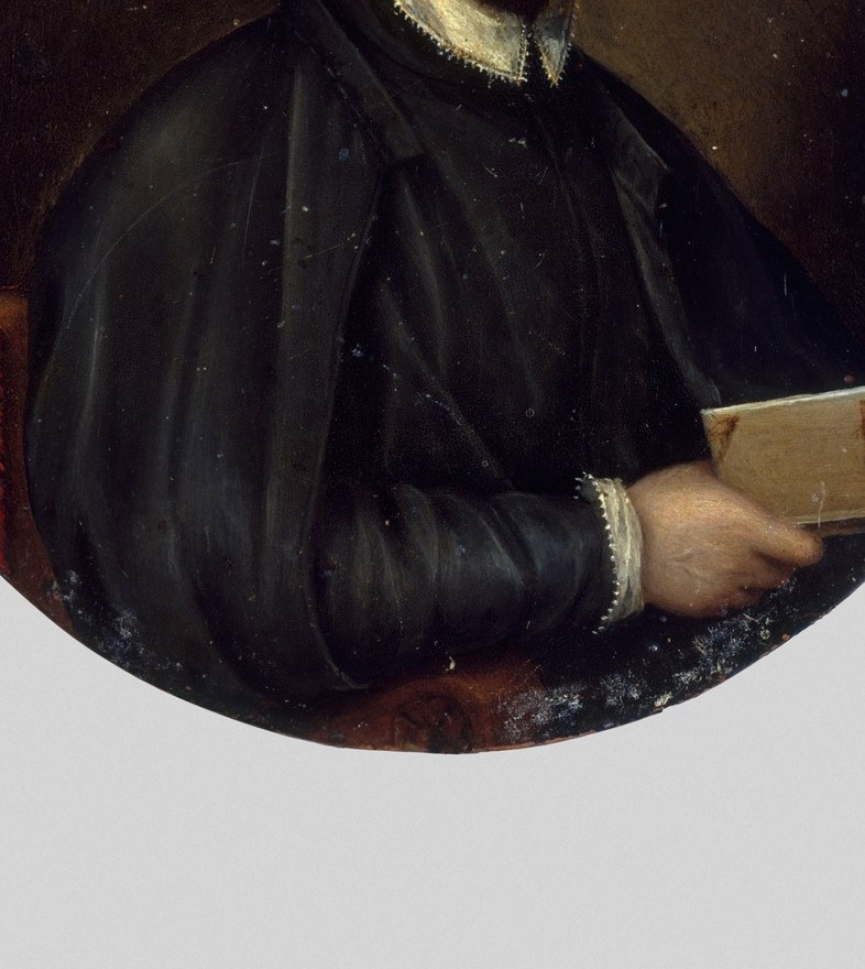 To do so, Fontana focused on portraits for wealthy clients like this man.
