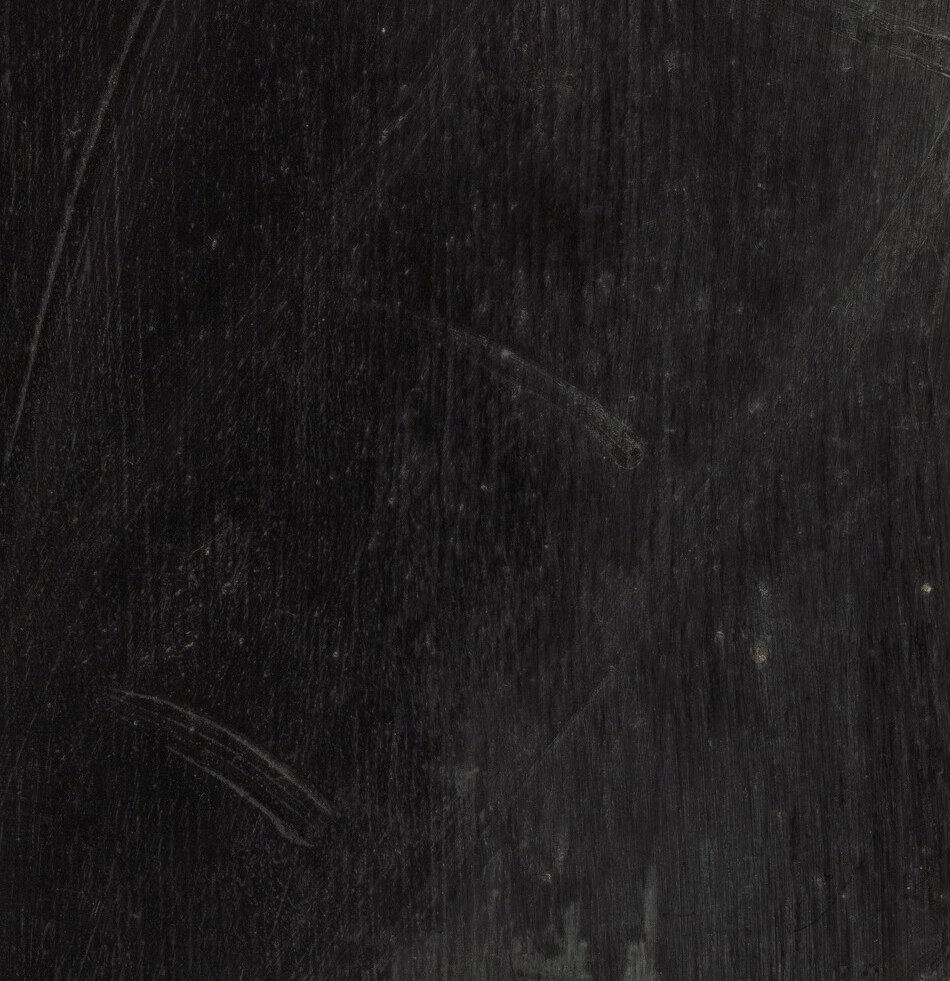 Tiny, distinct brushstrokes give the fabric its feel.