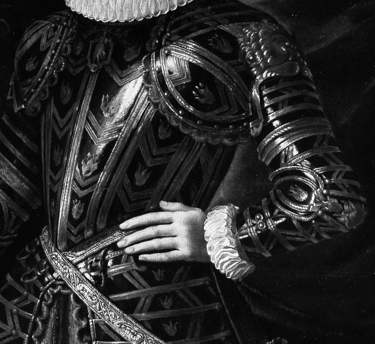 Even the intricate patterned fabric under the armor.
