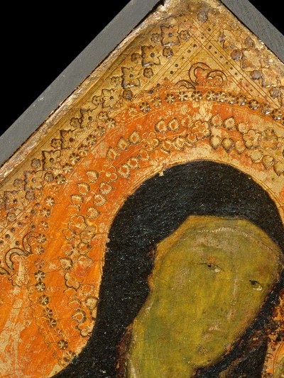 Solemn, tender expression with characteristic Byzantine elongation , the emotional center of the devotional panel