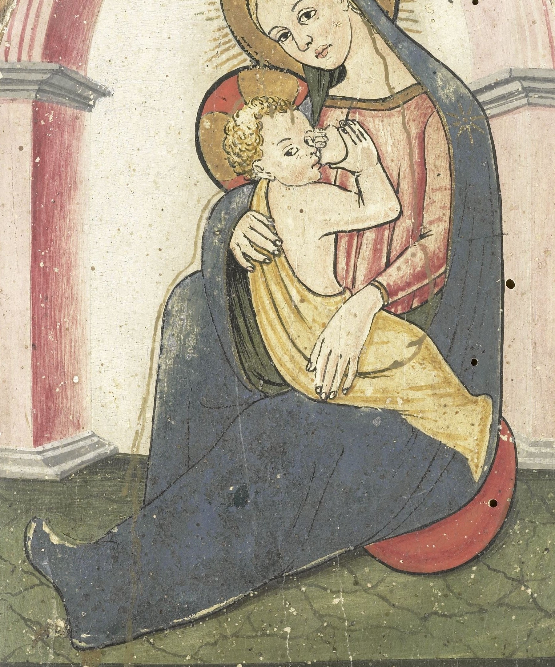 The deep blue robe pools around her seated figure on the ground , the key iconographic marker of humility iconography.