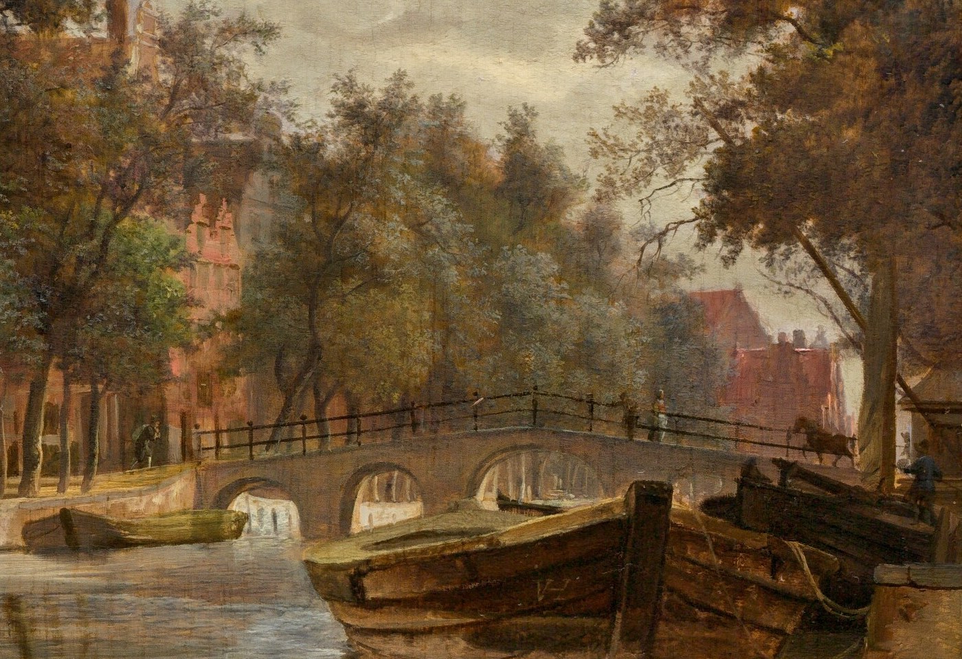 Those boats carried beer, peat, and herring into the city.