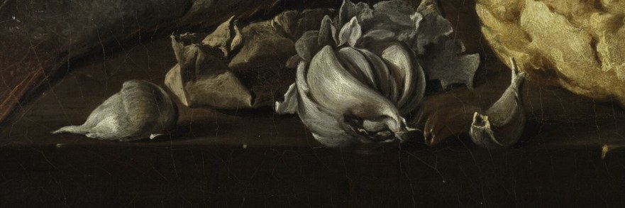 Notice the pungent garlic scattered here.