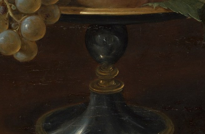 You can see the fruit stems, distorted through the glass.