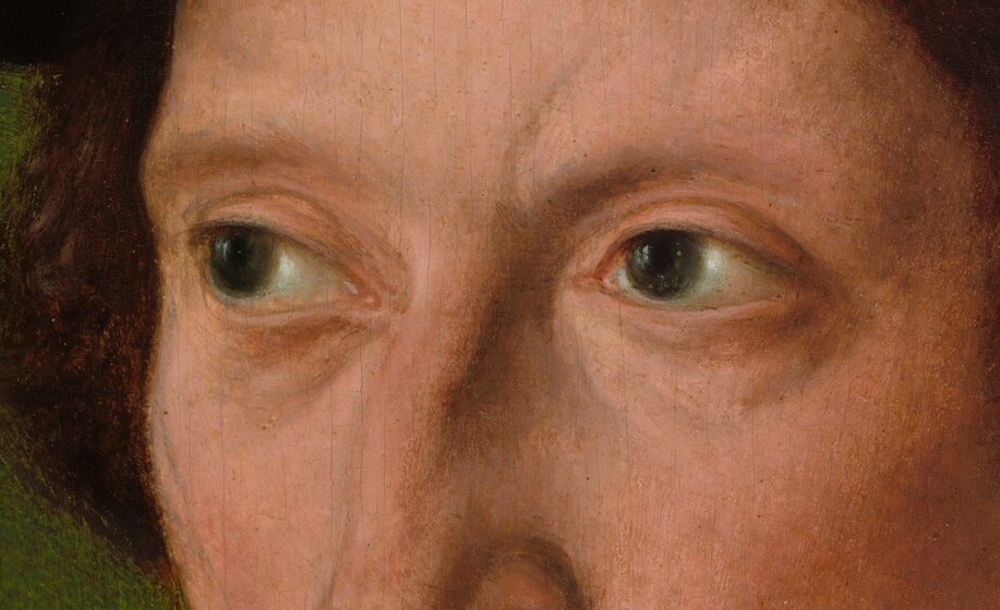 His searching eyes seem to look past you.