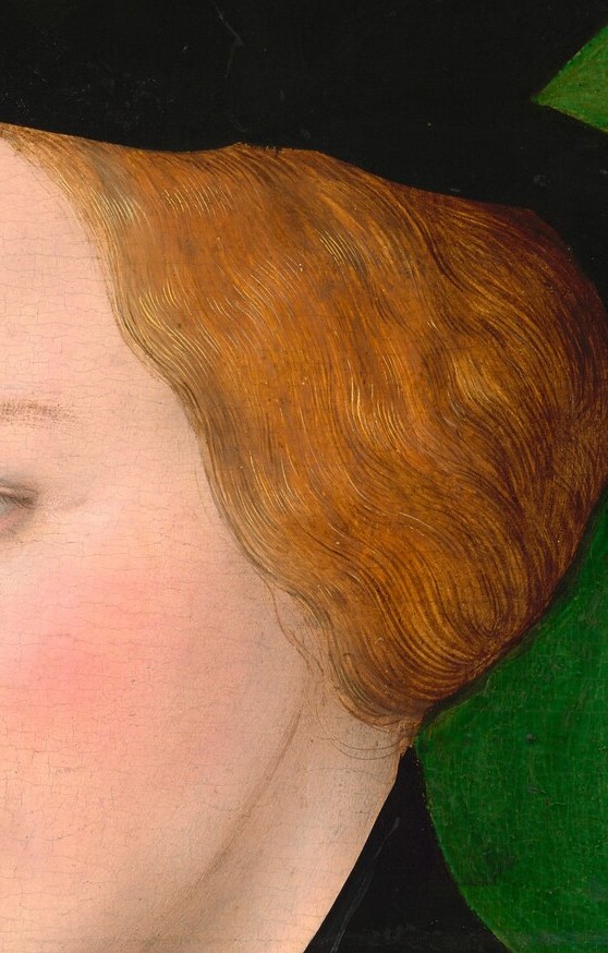 Her vibrant auburn hair was a celebrated beauty trait.